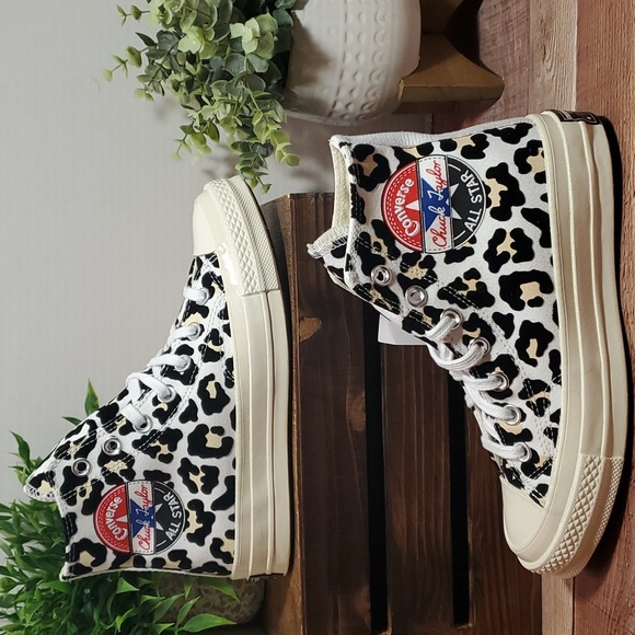 Converse Chuck 70 High "Logo Play" Unisex Womens Sz /166748C - Picture 2 of 11